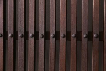 【K様決済用-加工含む】和製アンティーク　明治大正期　ヒノキ材　細い桟が魅力の格子蔵戸(格子戸、引き戸、建具、玄関戸)