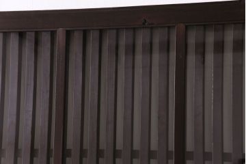 和製アンティーク　ヒノキ材　開放感のある作りのガラス入り格子蔵戸(引き戸、格子戸、建具、玄関戸)