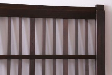 和製アンティーク　ヒノキ材　情緒ある雰囲気づくりにおすすめな大きなガラス入り格子戸(蔵戸、玄関戸)