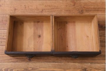 和製アンティーク　ラフジュ工房オリジナルガラス入り　モダンな雰囲気漂う本箱(収納棚、キャビネット)