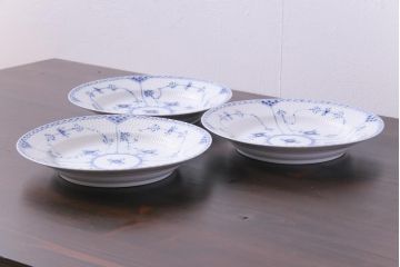 中古　ROYAL COPENHAGEN(ロイヤルコペンハーゲン)　ブルーフルーテッド　ハーフレース　プレート3枚セット(皿、洋食器)(定価約6万5千円)
