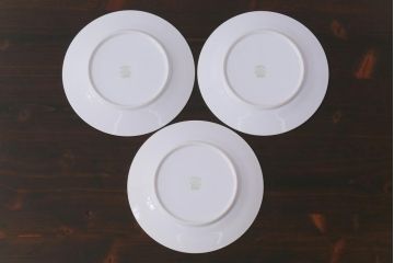 日本陶器　オールドノリタケ(Noritake、則武)　淡い色の小花が愛らしいプレート(皿)3枚セット(1)