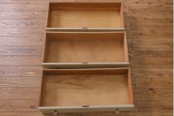 ペイント家具　ガラス取っ手がおしゃれなフレンチナチュラルのチェスト(引き出し)