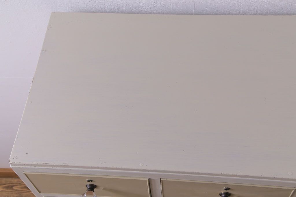 ペイント家具　ガラス取っ手がおしゃれなフレンチナチュラルのチェスト(引き出し)