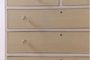 ペイント家具　ガラス取っ手がおしゃれなフレンチナチュラルのチェスト(引き出し)