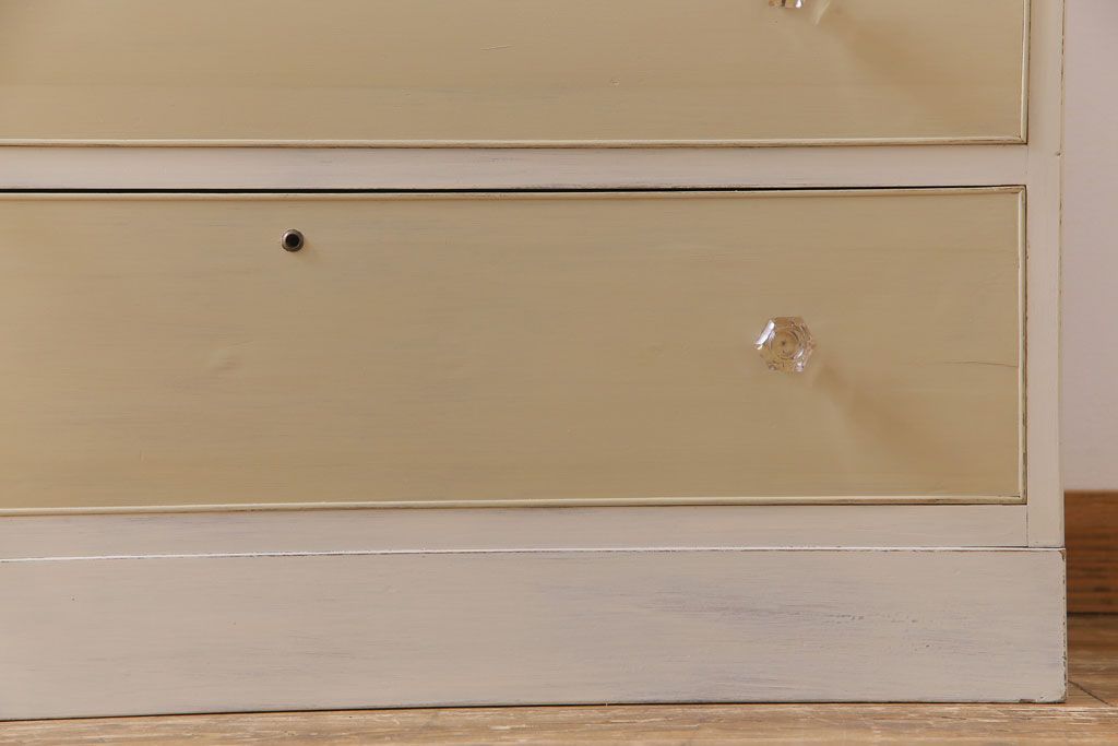 ペイント家具　ガラス取っ手がおしゃれなフレンチナチュラルのチェスト(引き出し)