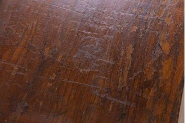 レトロ家具　昭和レトロ　ナラ材　味わい深い風合いが魅力の作業台付きサイドチェスト(サイドキャビネット)