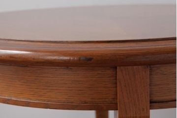 中古　天童木工　温もりのある風合いが魅力の小振りなラウンドテーブル(サイドテーブル、カフェテーブル)(2)