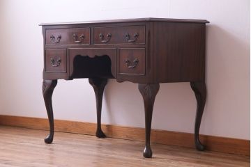 ヴィンテージ家具　イギリスビンテージ　ウォールナット　上品な佇まいが素敵なニーホールデスク(コンソールテーブル、両袖机)