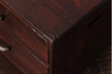 レトロ家具　昭和レトロ　古い木の風合いが味わい深い小引き出し(引き出し)