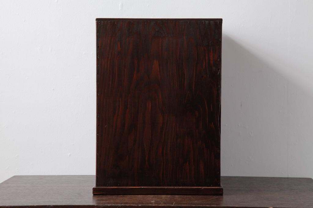 アンティーク家具　和製アンティーク　シンプルで味わいのある小引き出し(卓上収納)