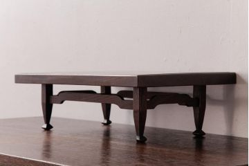 アンティーク雑貨　和製アンティーク　総ケヤキ材　そろばんの玉のような脚の形が印象的な花台(飾り台)