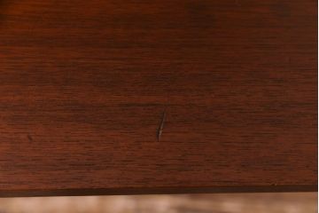 ヴィンテージ家具　北欧ビンテージ　デンマーク　作業台付き　お気に入りを並べて使えるカップボード(ブックシェルフ、陳列棚、オープンラック)