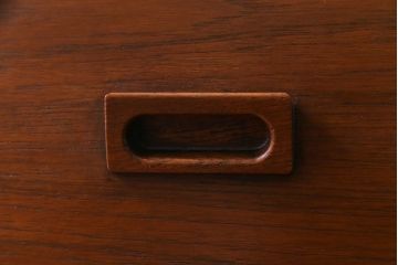 ヴィンテージ家具　北欧ビンテージ　デンマーク　作業台付き　お気に入りを並べて使えるカップボード(ブックシェルフ、陳列棚、オープンラック)