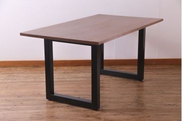 中古　アカセ木工　MASTERWAL　ウォールナット材　WILDWOOD　ダイニングテーブル(鉄脚テーブル)(定価約18万5千円)