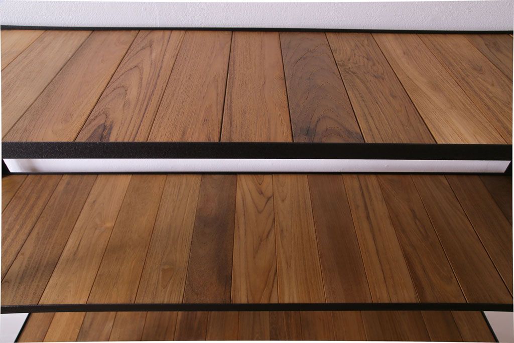 ラフジュ工房オリジナル　チーク材　アンティーク加工が施された味わいのあるアイアンラック(飾り棚)