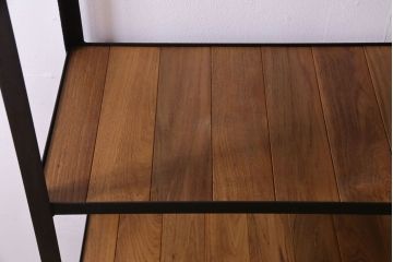 ラフジュ工房オリジナル　チーク材　アンティーク加工が施された味わいのあるアイアンラック(飾り棚)