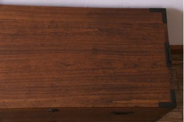 アンティーク家具　昭和初期　総桐材　モダンなデザインが目を引く箪笥ローボード(ローチェスト、衣装箪笥、桐箪笥、桐たんす)