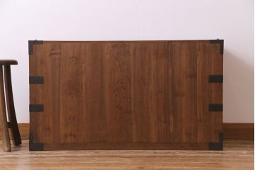 アンティーク家具　昭和初期　総桐材　モダンなデザインが目を引く箪笥ローボード(ローチェスト、衣装箪笥、桐箪笥、桐たんす)