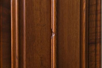 アンティーク家具　上手物　銅金具　三方ケヤキ無垢材　玉杢が美しい上手物の重ね箪笥(衣装箪笥、引き出し)