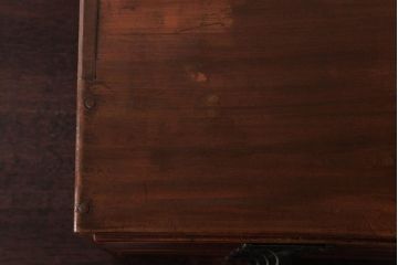レトロ家具　和製アンティーク　ネームプレート付き　古い木が味わい深いレトロな小引き出し(小物収納)