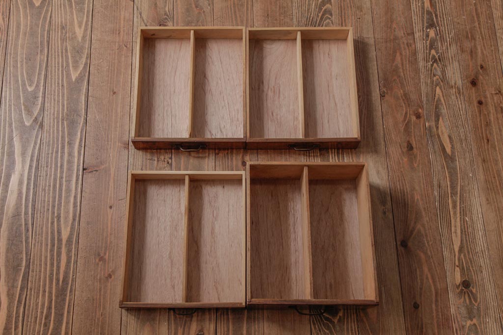 レトロ家具　昭和レトロ　シンプルで使いやすい小引き出し(小物収納)