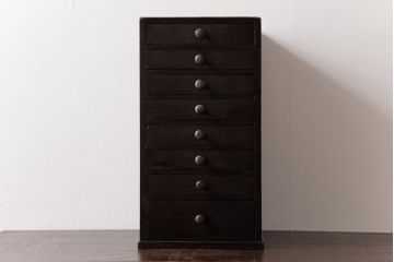 アンティーク家具　和製アンティーク　栗材　丸い取っ手がかわいらしいモダンな小引き出し