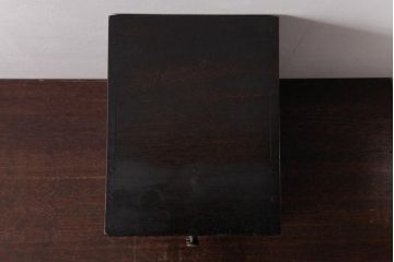 アンティーク家具　和製アンティーク　栗材　丸い取っ手がかわいらしいモダンな小引き出し