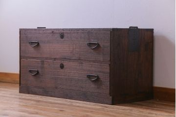 アンティーク家具　昭和初期　総桐材　古い木の質感が味わい深い箪笥ローチェスト(衣装箪笥、引き出し、桐箪笥、桐たんす)