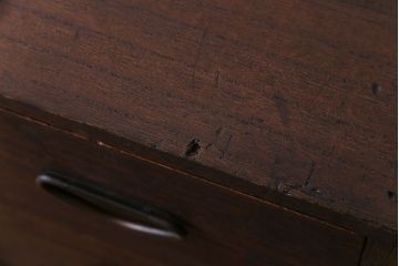 アンティーク家具　昭和初期　総桐材　古い木の質感が味わい深い箪笥ローチェスト(衣装箪笥、引き出し、桐箪笥、桐たんす)