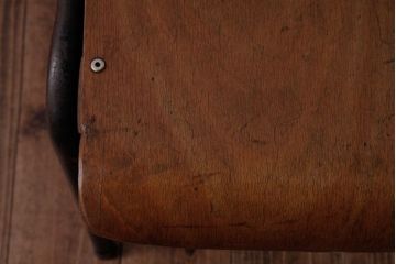 ヴィンテージ家具　ヨーロッパビンテージ　レトロな佇まいのスクールチェア(キッズチェア、鉄脚チェア、椅子)(3)
