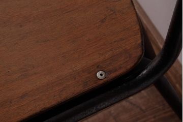 ヴィンテージ家具　ヨーロッパビンテージ　レトロな佇まいのスクールチェア(キッズチェア、鉄脚チェア、椅子)(3)