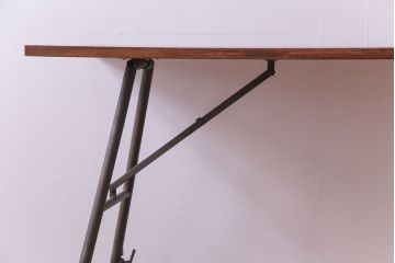 ラフジュ工房オリジナル　鉄脚　ホワイトオーク材製折りたたみテーブル(作業台、ワークデスク、在宅ワーク、在宅用)