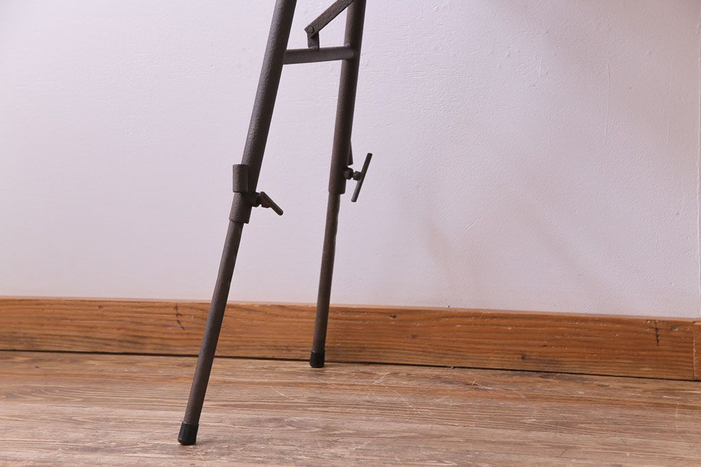 ラフジュ工房オリジナル　鉄脚　ホワイトオーク材製折りたたみテーブル(作業台、ワークデスク、在宅ワーク、在宅用)