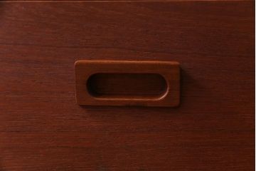 ヴィンテージ家具　北欧ビンテージ　デンマーク　作業台付き　お気に入りを並べて使えるカップボード(ブックシェルフ、陳列棚、オープンラック)(1)