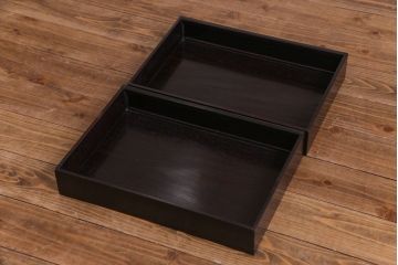 アンティーク家具　和製アンティーク　上手物!　深みのある漆塗りが美しい唐木指物の飾り棚(茶棚、戸棚)
