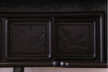 アンティーク家具　和製アンティーク　上手物!　深みのある漆塗りが美しい唐木指物の飾り棚(茶棚、戸棚)