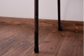 ヴィンテージ家具　ヨーロッパビンテージ　使い込まれた風合いが魅力のスクールチェア(キッズチェア、鉄脚チェア、椅子)(3)