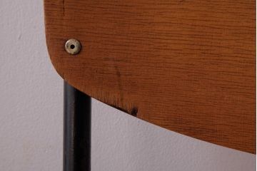 ヴィンテージ家具　ヨーロッパビンテージ　使い込まれた風合いが魅力のスクールチェア(キッズチェア、鉄脚チェア、椅子)
