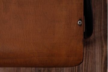 ヴィンテージ家具　ヨーロッパビンテージ　使い込まれた風合いが魅力のスクールチェア(キッズチェア、鉄脚チェア、椅子)