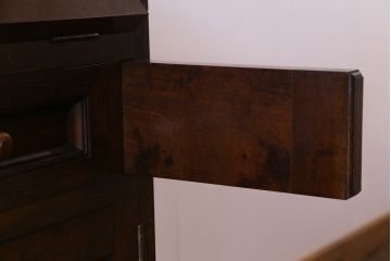 中古美品　松本民芸家具　個性が光るシックなK型ビューロー(ワークデスク、在宅ワーク、在宅用、簿記机)(定価約37万円)
