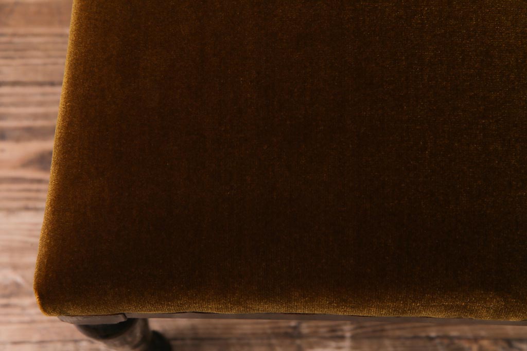 アンティーク家具　大正ロマン　ナラ材　エレガントな佇まいのアンティークチェア(ダイニングチェア、椅子)