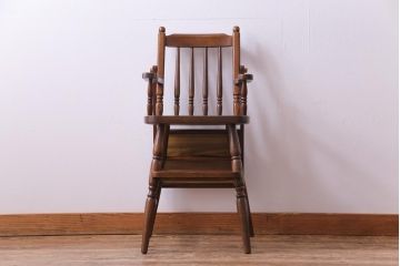 ヴィンテージ家具　ビンテージ　柏木工　品のある佇まいが魅力の作業台付きチャイルドチェア(子供椅子)