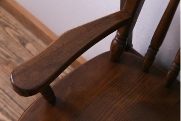ヴィンテージ家具　ビンテージ　柏木工　品のある佇まいが魅力の作業台付きチャイルドチェア(子供椅子)