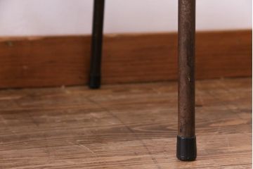 ヴィンテージ家具　ヨーロッパビンテージ　レトロな佇まいのスクールチェア(キッズチェア、鉄脚チェア、椅子)2脚セット(2)