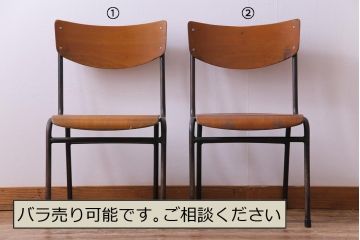 ヴィンテージ家具　ヨーロッパビンテージ　レトロな佇まいのスクールチェア(キッズチェア、鉄脚チェア、椅子)2脚セット(3)
