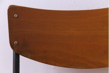 ヴィンテージ家具　ヨーロッパビンテージ　レトロな佇まいのスクールチェア(キッズチェア、鉄脚チェア、椅子)2脚セット(3)