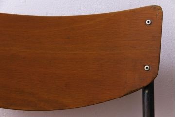 ヴィンテージ家具　ヨーロッパビンテージ　レトロな佇まいのスクールチェア(キッズチェア、鉄脚チェア、椅子)2脚セット(3)