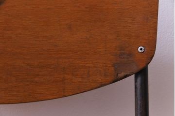 ヴィンテージ家具　ヨーロッパビンテージ　レトロな佇まいのスクールチェア(キッズチェア、鉄脚チェア、椅子)2脚セット(3)
