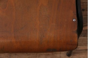 ヴィンテージ家具　ヨーロッパビンテージ　レトロな佇まいのスクールチェア(キッズチェア、鉄脚チェア、椅子)2脚セット(3)